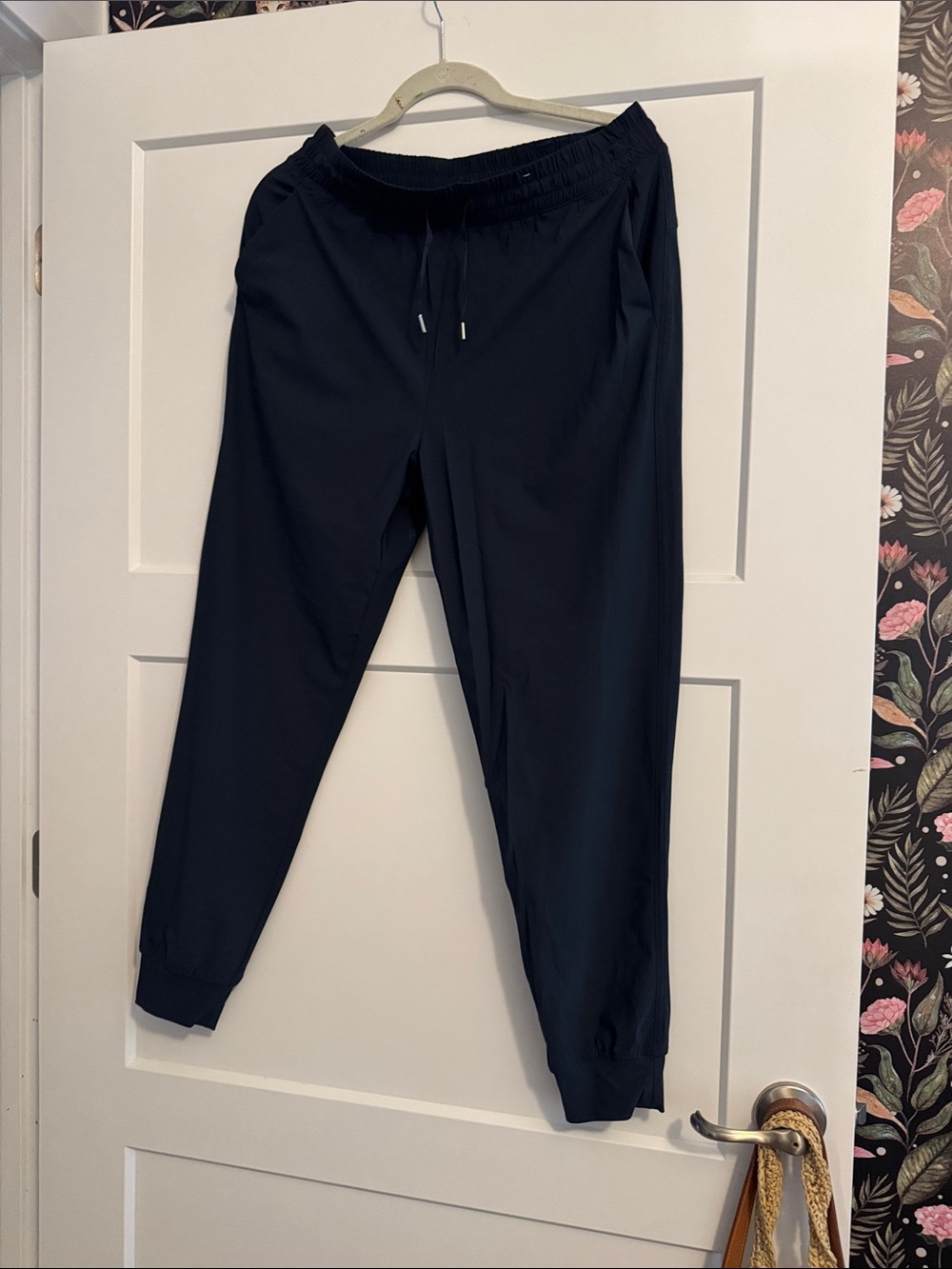 Old Navy Men's Navy Blue Jogger Sweatpants - Drawstring Waist